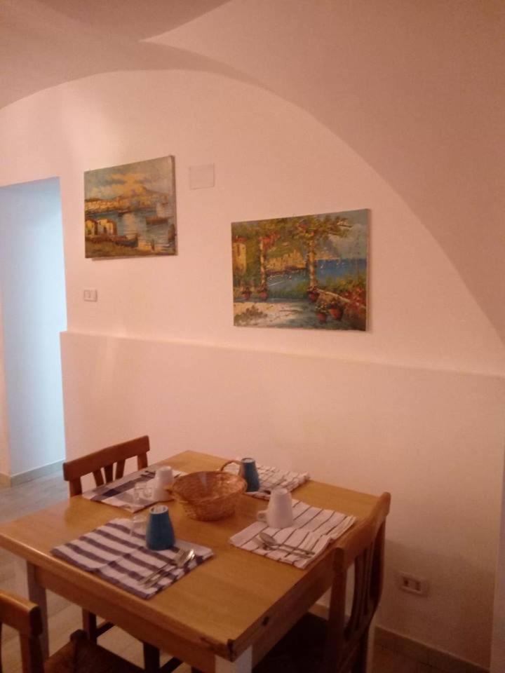 Don Vittorio Home Napels Buitenkant foto